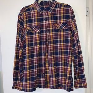 Mens organic cotton Patagonia medium long sleeve button down